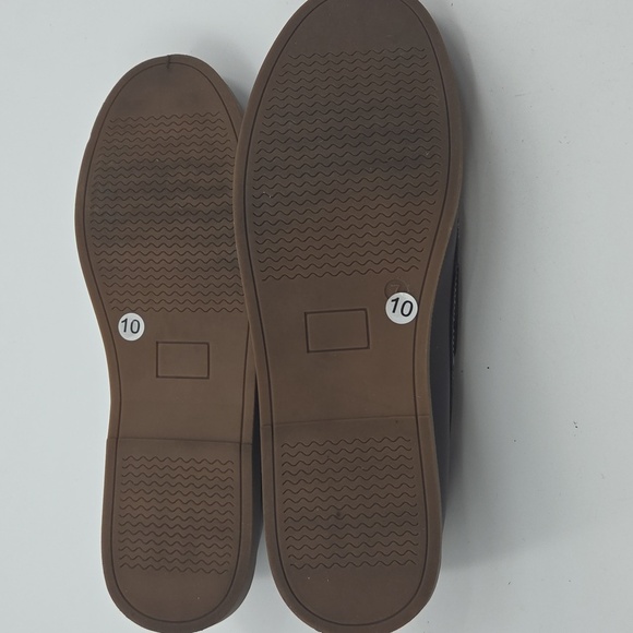 Elegant Brown Boat Shoes - Picture 15 of 16